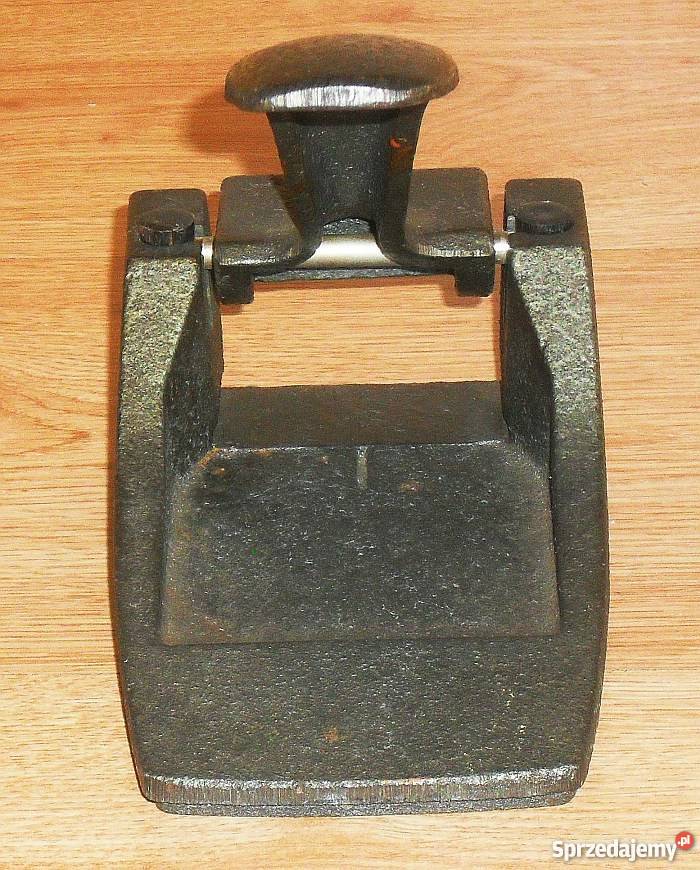 Stary masywny dziurkacz żeliwny PRL VINTAGE śląskie Gliwice