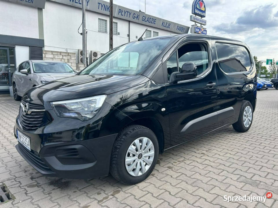 Opel Combo Pierwsza rejestracja w 2020rSalon autoalarm