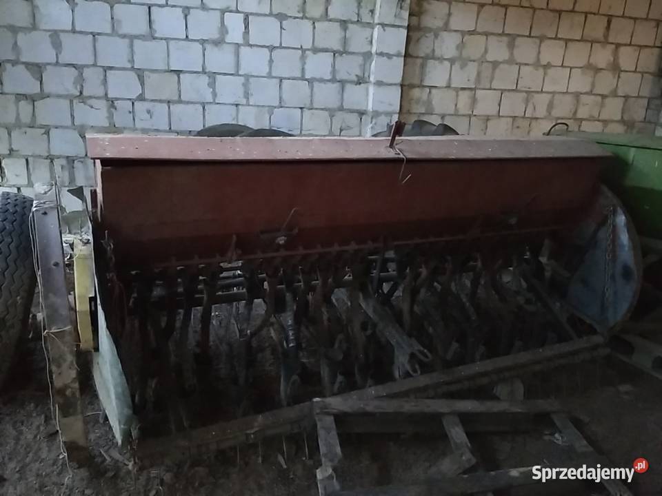 Siewnik zbożowy Poznaniak 27 m
