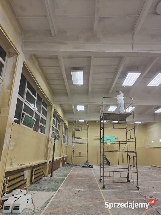 Malowanie natryskowe elewacji wnętrz Radom usługi budowlane