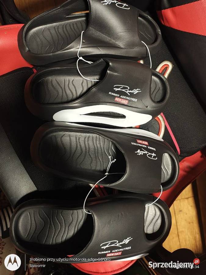 Klapki piankowe robione w calosci sprzedam