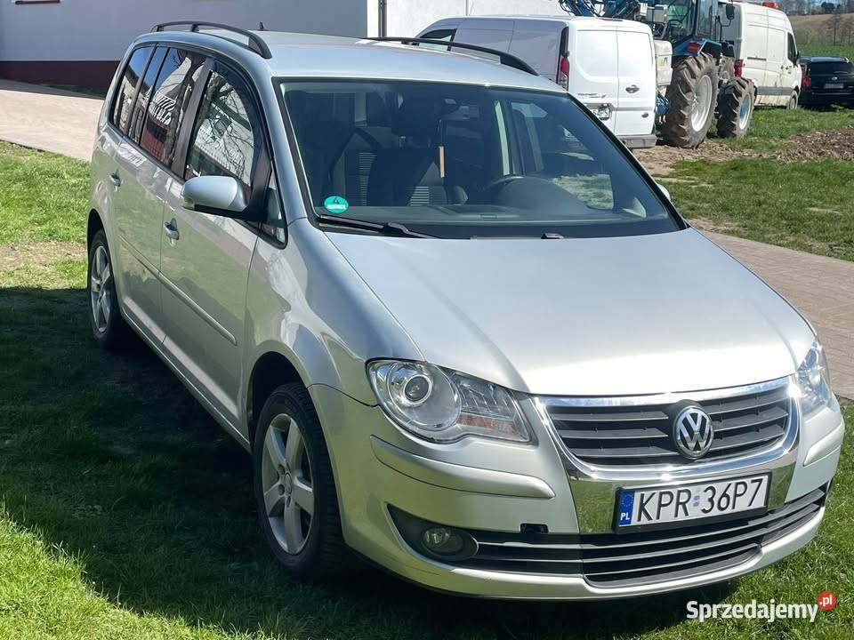Volkswagen Touran 16 Proszowice