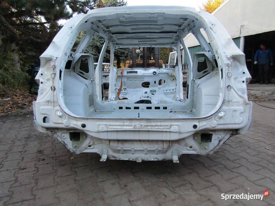 PAS TYLNY WANNA FIAT TIPO II KOMBI Części samochodowe