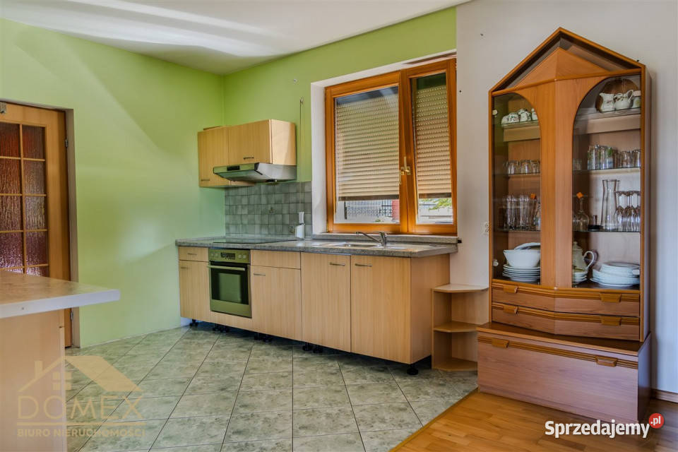 Sprzedaż domu wolnostojącego Pierściec 212m2 sprzedam