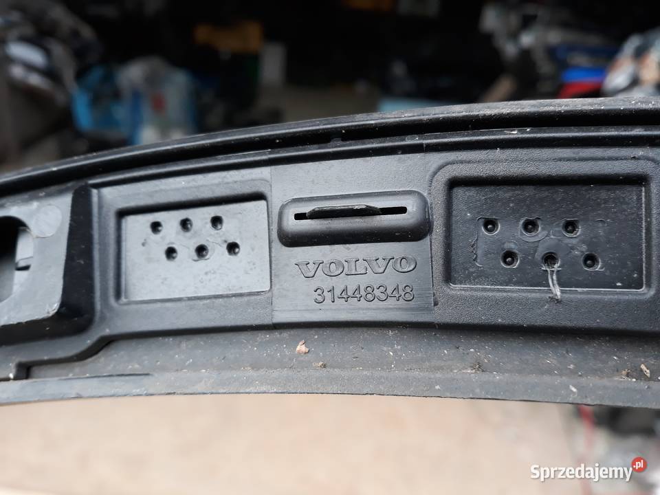 VOLVO XC40 LISTWA BŁOTNIKA LEWA PRZÓD 31448324 listwy boczne Międzychód