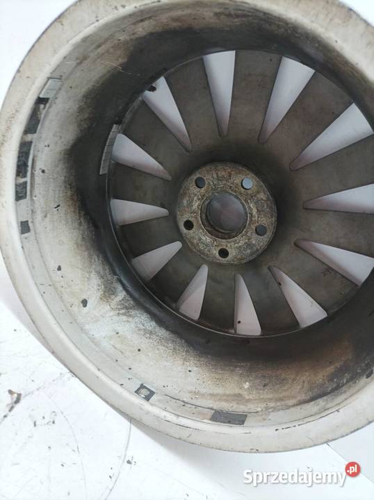 FELGA ALUMINIOWA R18 5X112 ET48 OC57MM 8JX18H2 sprzedam