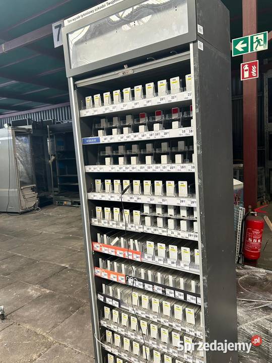 Regał ekspozycyjny Warszawa