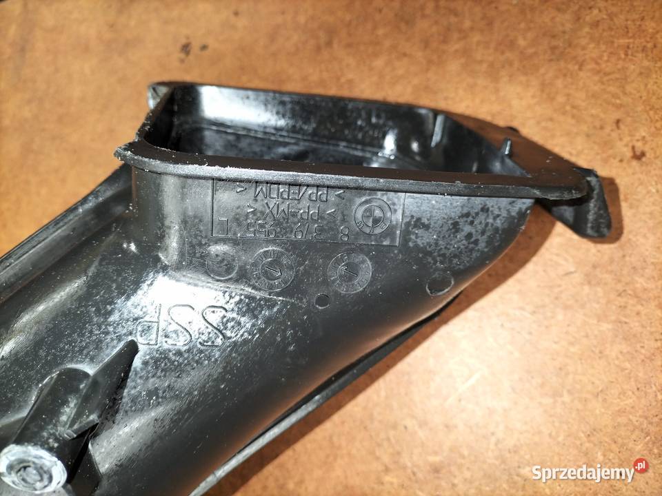 Kanał powietrza z mikrofiltra kabinowego BMW E65 Poręba sprzedam