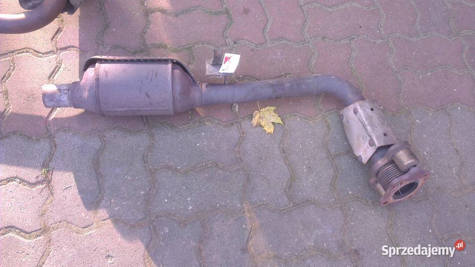 błotnik tylni lewy vw golf 1 cabrio osobowe Skórzewo sprzedam
