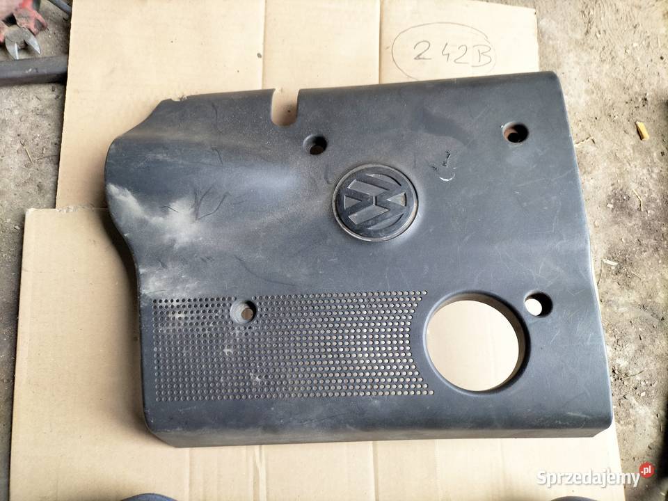 VW PASSAT B5 06B103935C POKRYWA OSŁONA SILNIKA Kamień-Kolonia