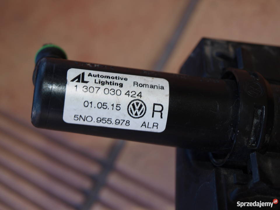 VW Tiguan spryskiwacz lampy prawy 2011 2016r Kalisz sprzedam