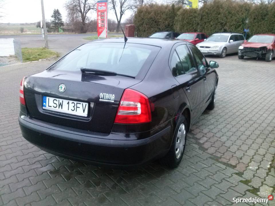 Skoda Octavia 16 MPi benzyna Kębłów