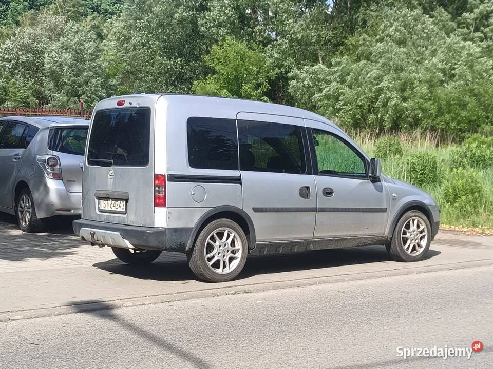 Opel Combo Arizona Tour 17 CDTI 2005r Wersja