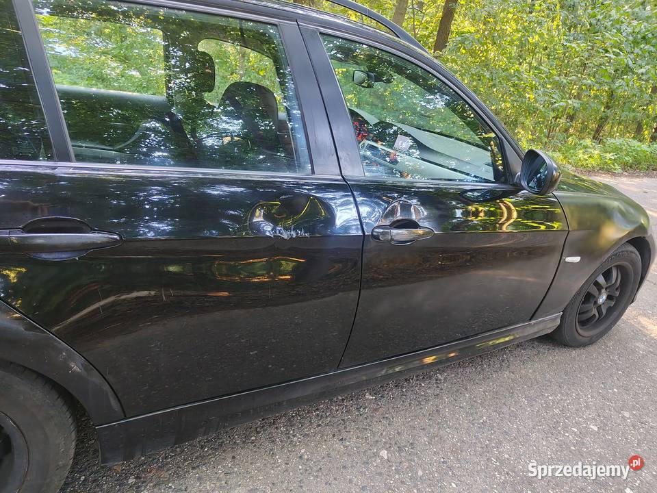 BMW E91 320i Touring 20 Benzyna 150 2008 Manual radio