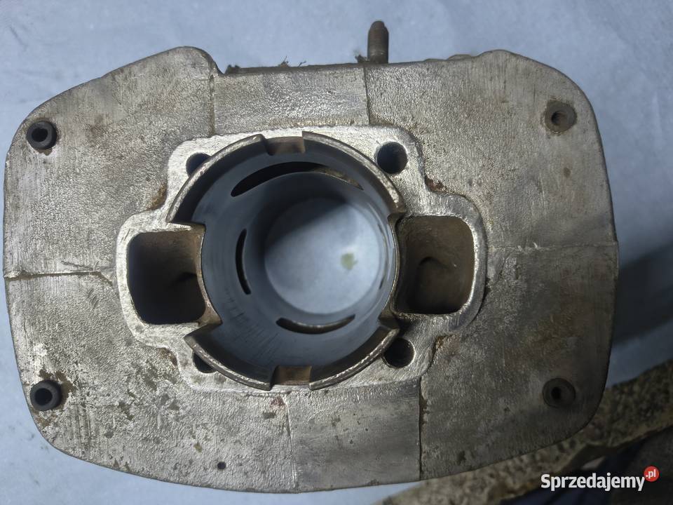 Cylinder WSK 175 SHL gazela Cylindry, głowice, pierścienie Rzeszów