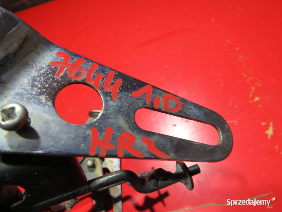 HONDA HORNET 600 PC36 03 stelaż czachy przód