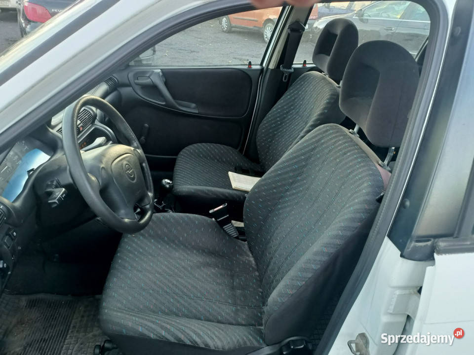 Opel Astra Opel Astra 16 99r F 19912002 4/5 Tarnów sprzedam