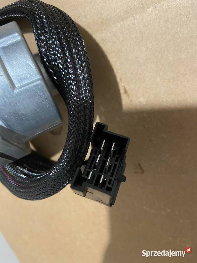 Stacyjka 87561528 NOWA Holland Case Steyr Maxxum