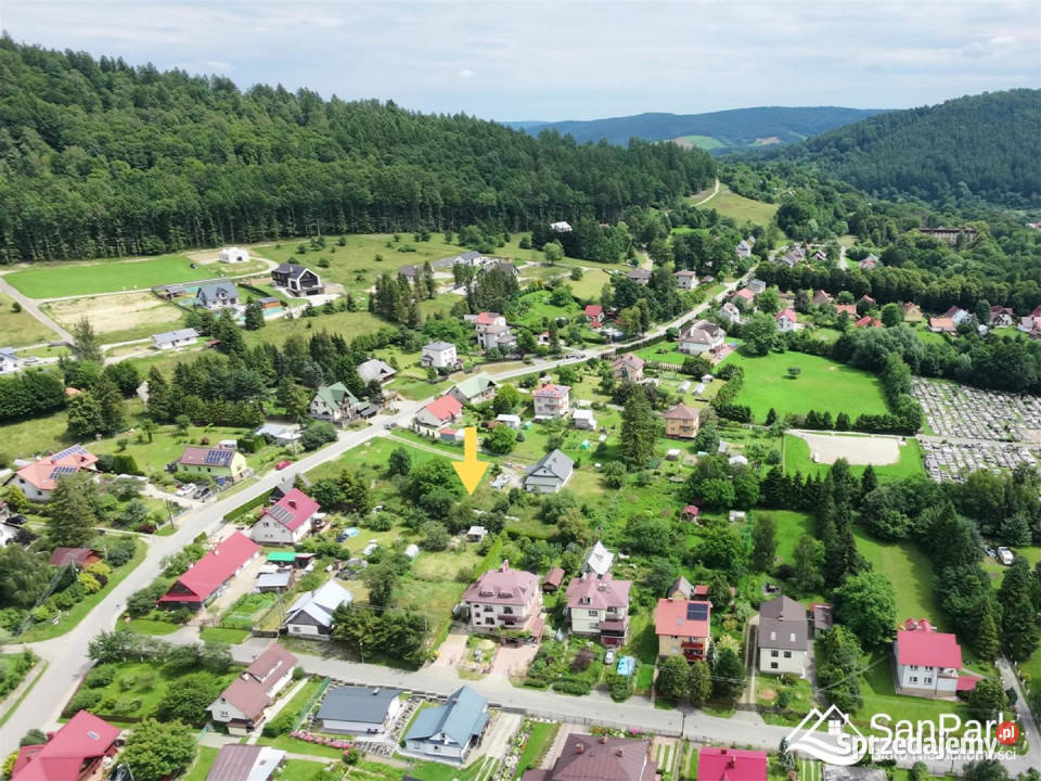 Działka do sprzedania Ustrzyki Dolne 1374m2