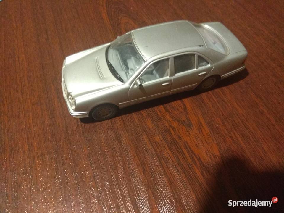 mercedes w 210 okular 1262 podkarpackie Stalowa Wola