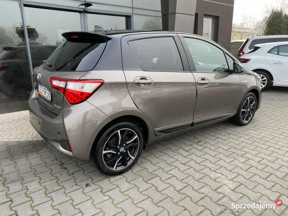 Toyota Yaris HYBRID kamera klimatronic navi Żory