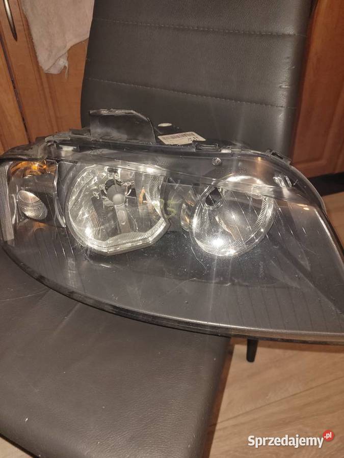 AUDI A3 8P LAMPA PRAWA PRZÓD PRZEDNIA 8P0941004L Lublin sprzedam