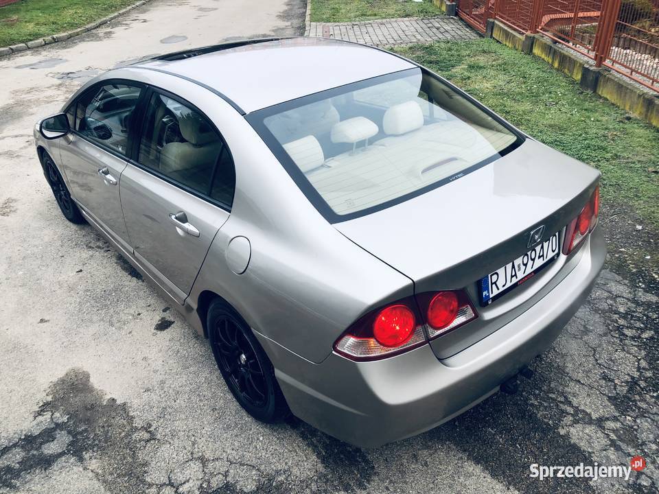 Honda Civic VIII 18 iVTEC 140 LPG AUTOMATIC podkarpackie sprzedam