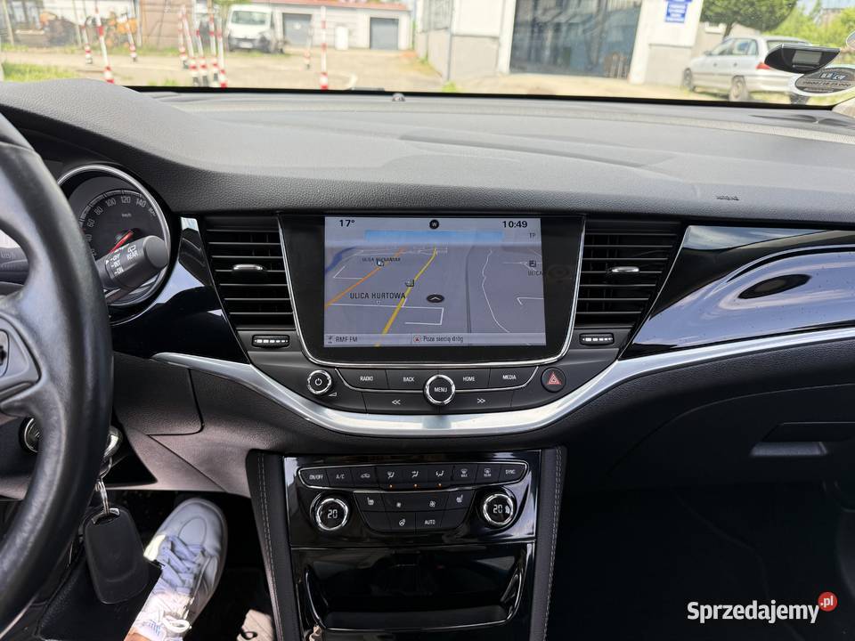 Opel Astra 14 BENZYNA Klimatronik Nawigacja Konin sprzedam