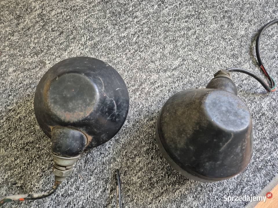Przednie lampy Ursus C330 Zelmot metalowe Bucze