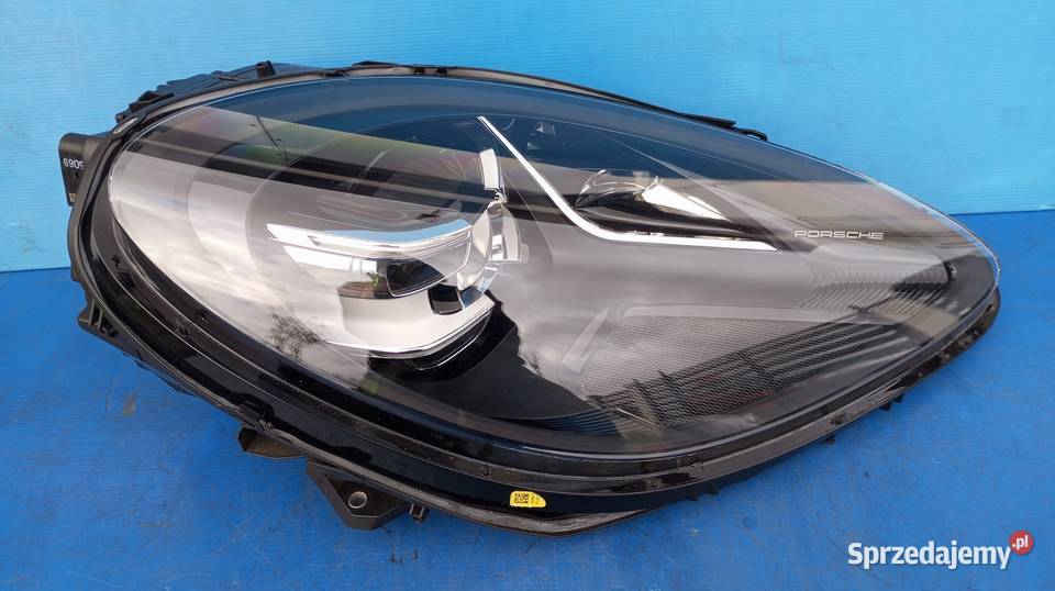 95B941010AP LAMPA PRAWY PRZÓD EU PORSCHE MACAN wielkopolskie Nowy Tomyśl