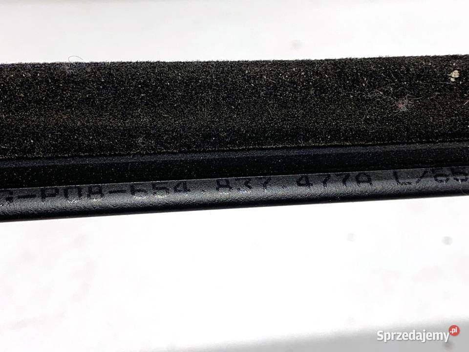 LISTWA ZGARNIAJĄCA PRZÓD LEWY SKODA KAMIQ