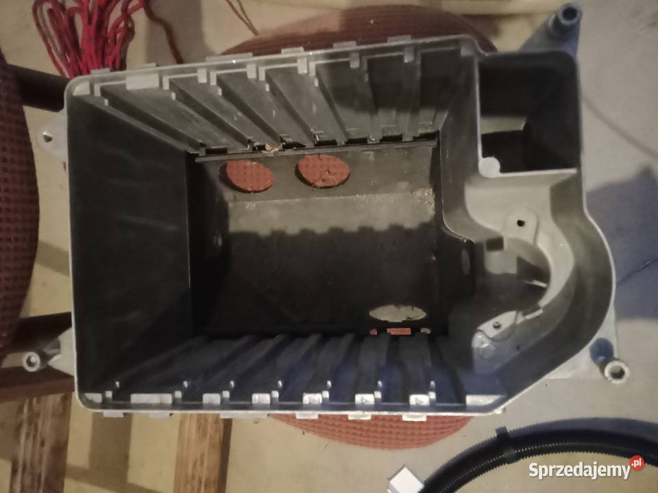 Mercedes W124 500e 420e 400 obudowa komputerów Rok produkcji 1992 Radom