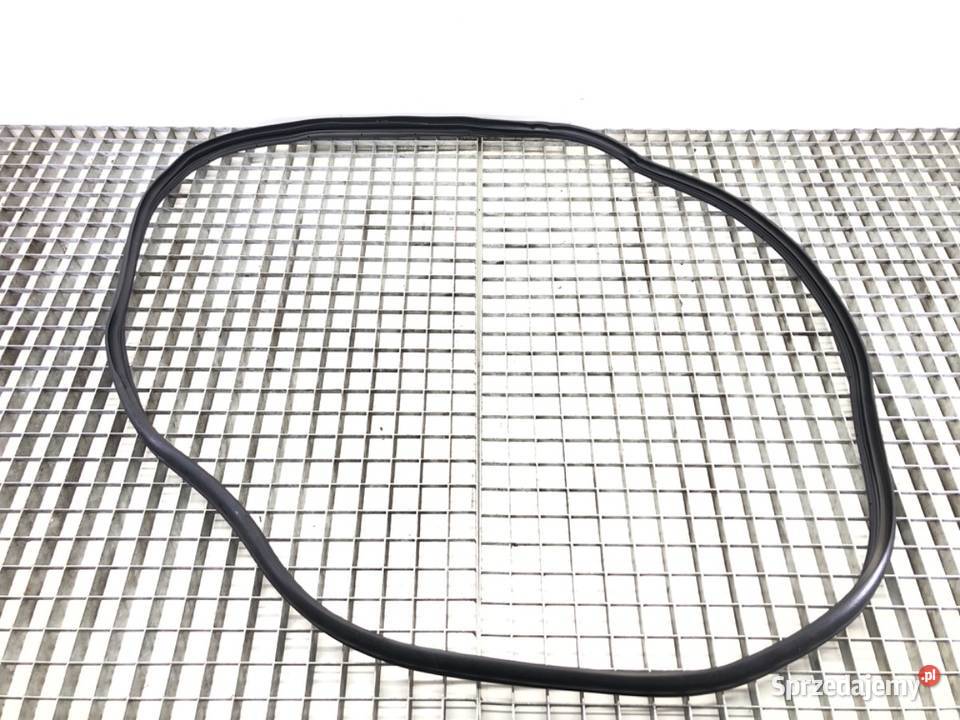 USZCZELKA DRZWI TYŁ PRAWA HYUNDAI i30 Hatchback