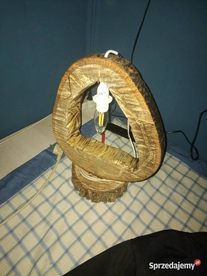 Lampka z drewna ręcznie robiona Ptaszkowa sprzedam
