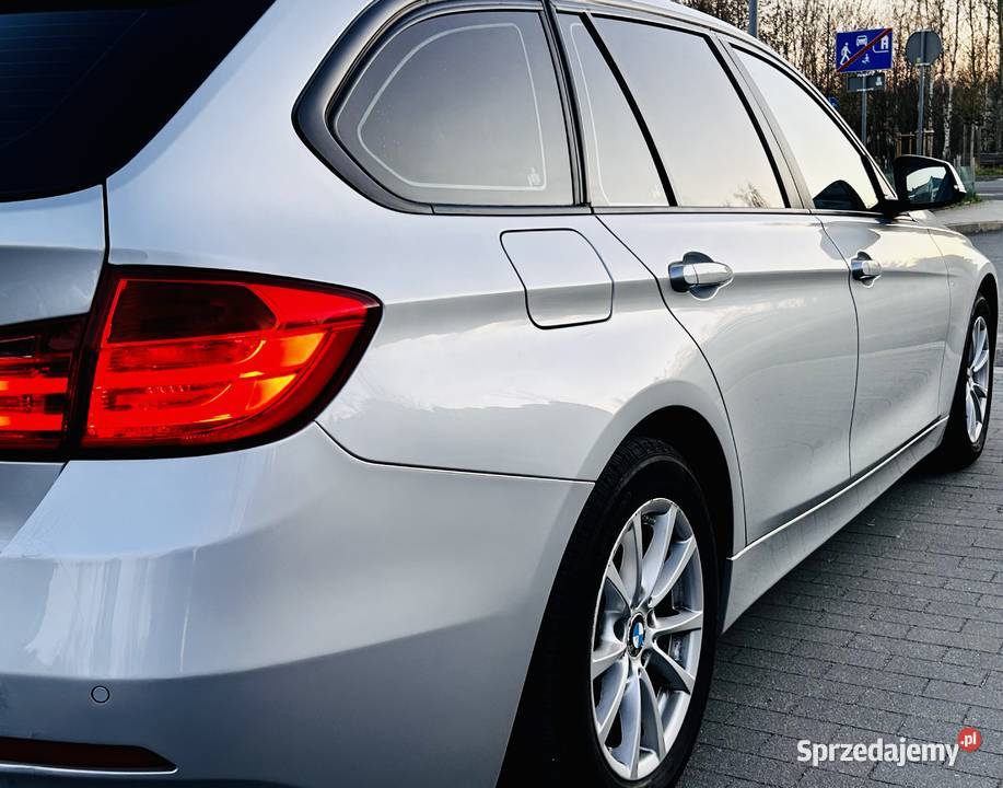 BMW 316 F31 niski przebieg 197tkm serwisowany Rok produkcji 2014 wielkopolskie Poznań