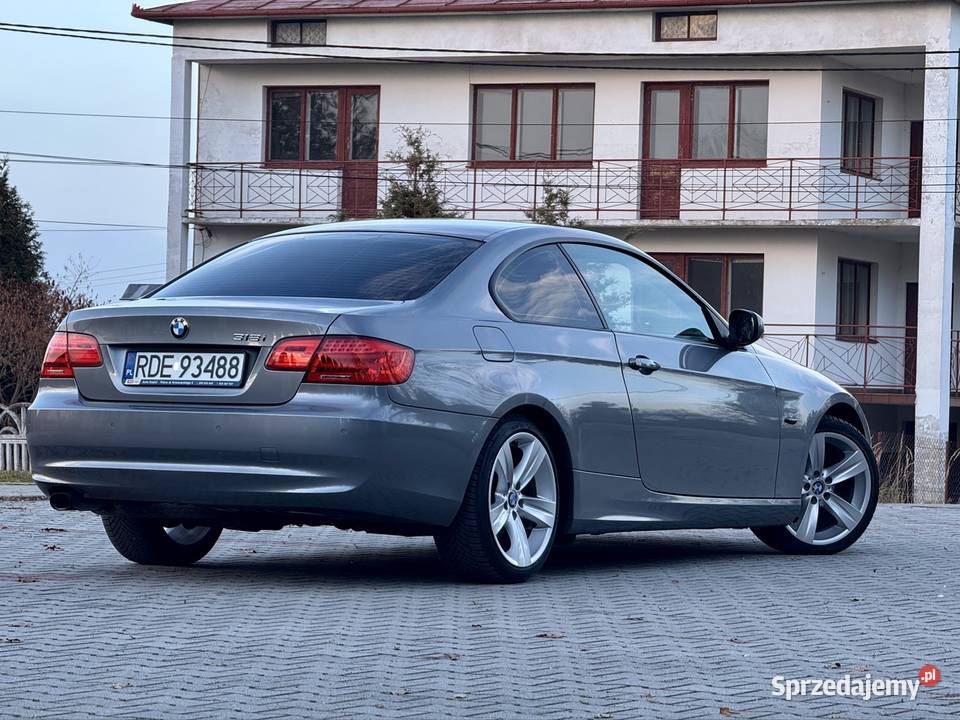 BMW Seria 3 E92 LCI 318i 2011r Oryginalny garażowany Pilzno