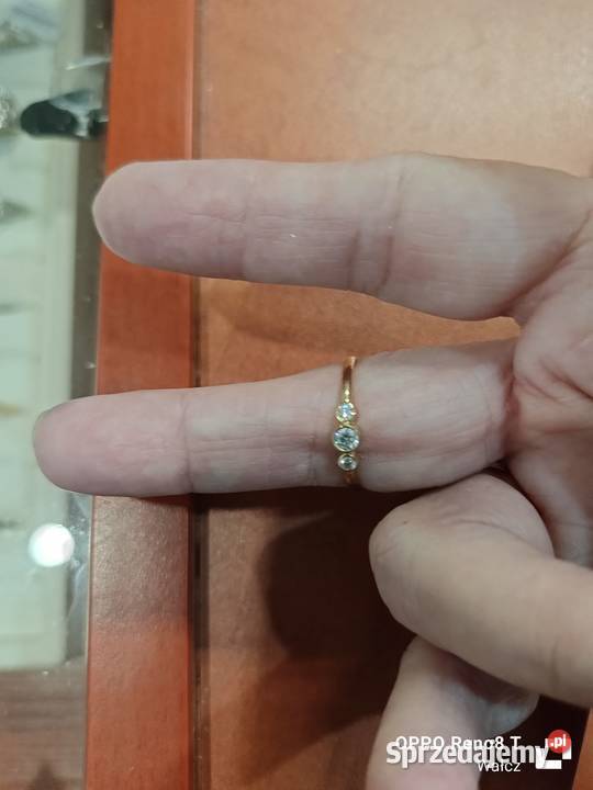 Złoty Nowy pierścionek z cyrkoniami 18pr333 Wałcz