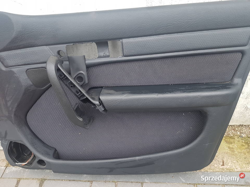AUDI 100 C4 TAPICERKA DRZWI PRAWA PRZOD BOCZEK Turek