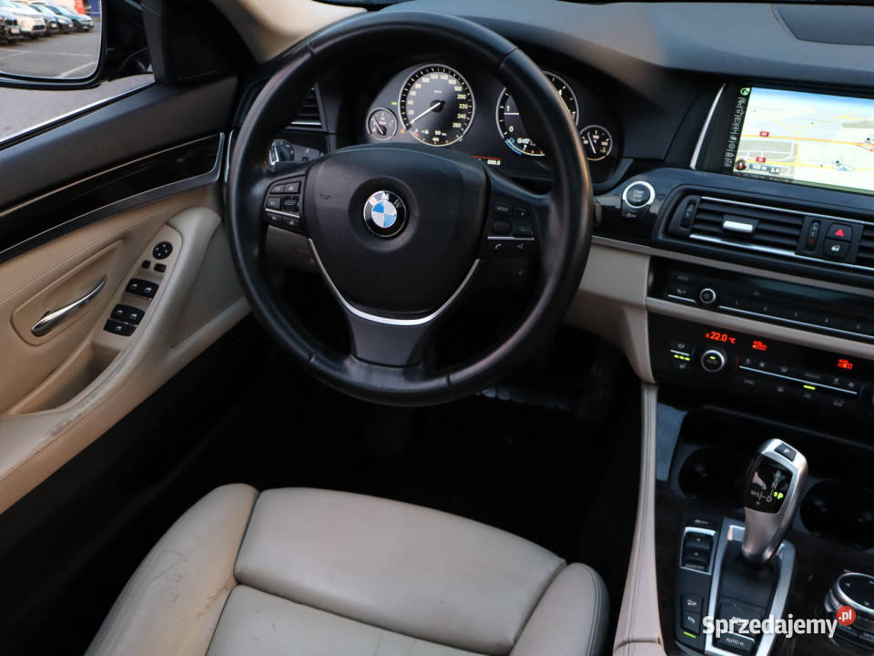 BMW 5 525d xDrive relingi dachowe Bielany Wrocławskie