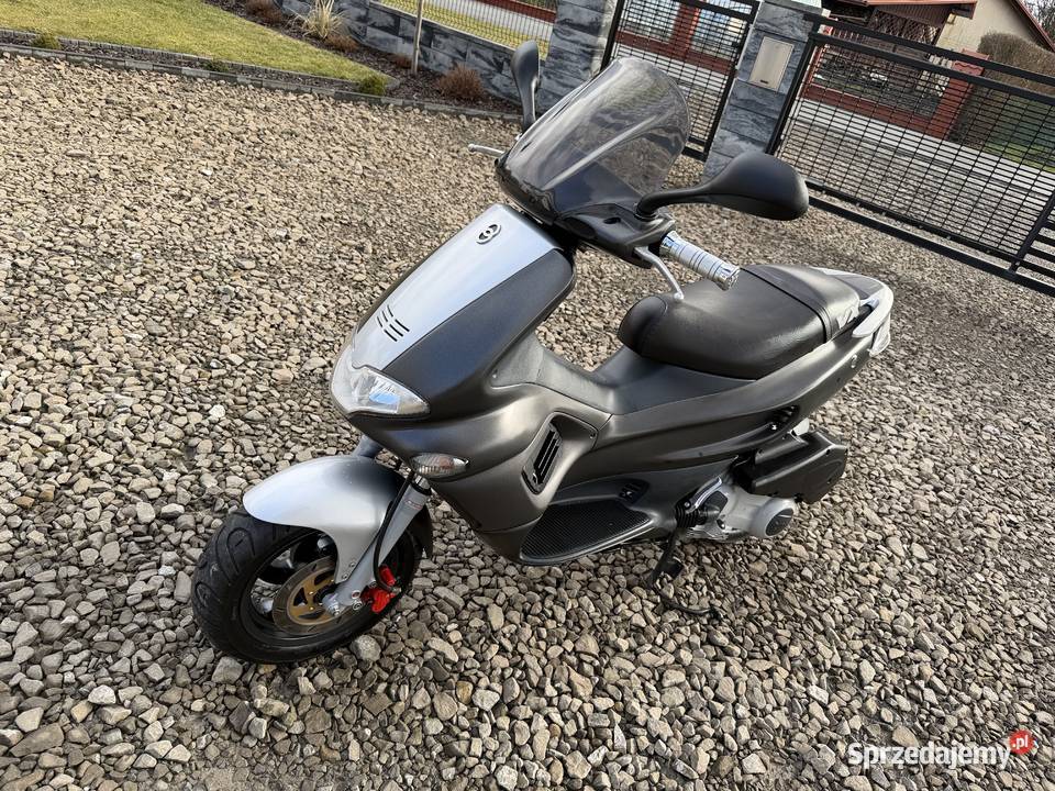 Gilera Runner 125 Ze Szwajcarii FV mat Krosno