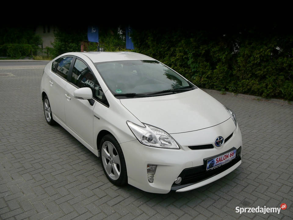 Toyota Prius 18 Navi kamera 100bezwypadkowy Stan śląskie Częstochowa