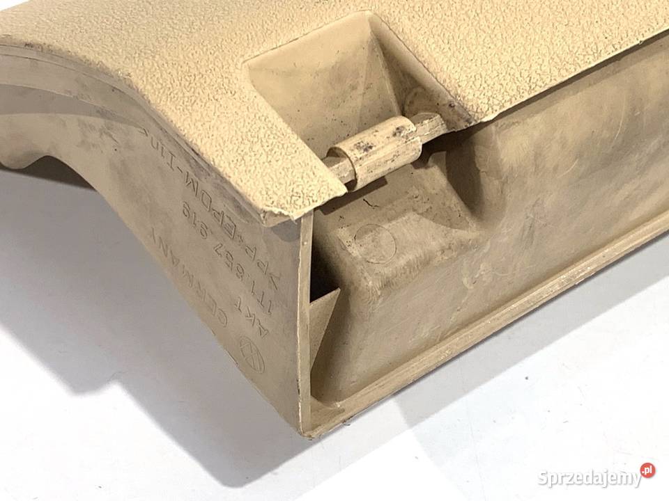 SCHOWEK KIEROWCY VW TOURAN Minivan 0310