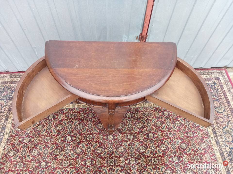 Stolik sprzedam Borówno