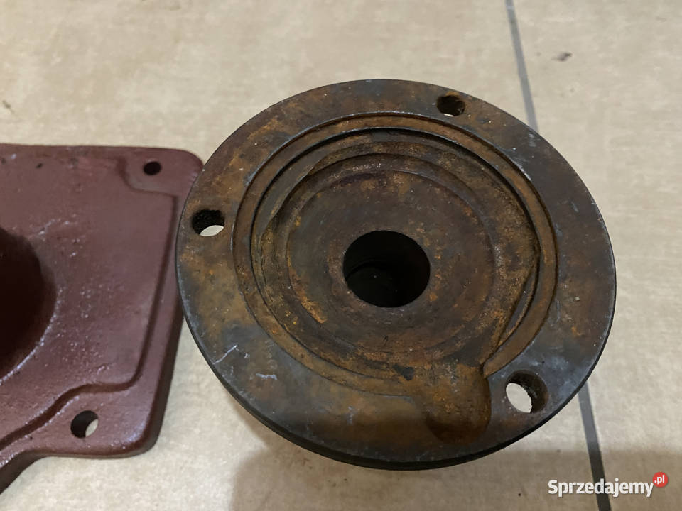 Willys MB Ford GPW pokrywka skrzyni biegów T 84