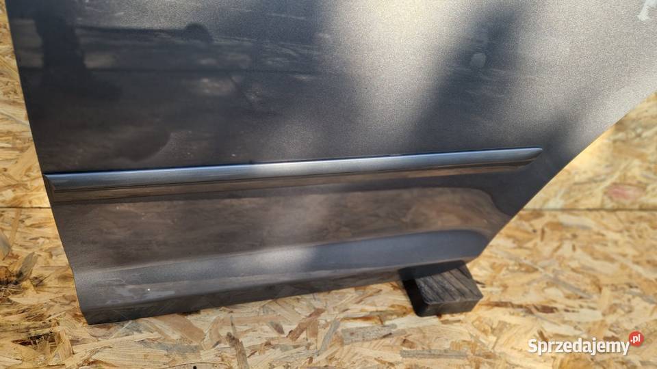 VW GOLF 6 VI PLUS DRZWI TYŁ LEWE LEWA KOD Słowikowo sprzedam
