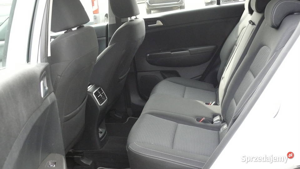 Kia Sportage 16 benzyna 2018r Sprowadzony 162148km