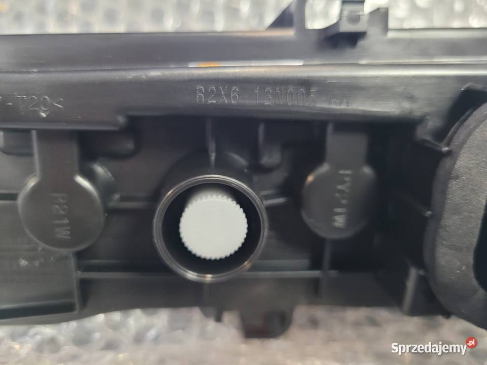 LISTWA LAMPY FORD COURIER R2X613N004AA 2660452 Radom