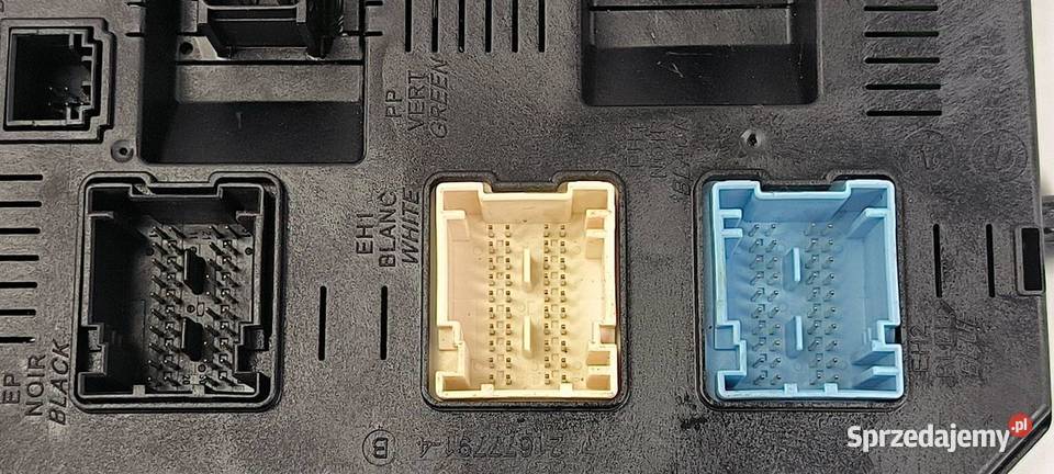 SKRZYNKA BEZPIECZNIKÓW PEUGEOT 307 Lipno