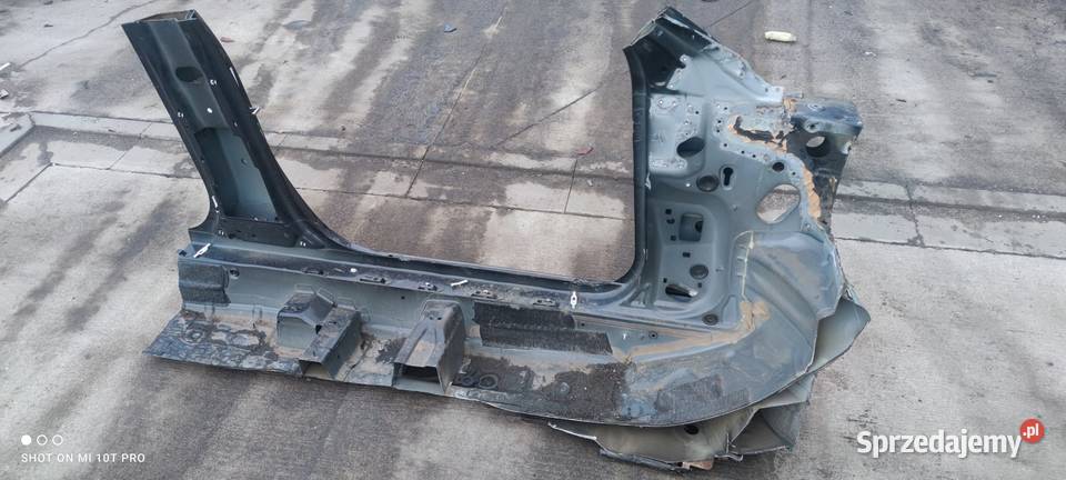 ĆWIARTKA PRÓG LEWA STRONA AUDI A6 C7 SEDAN AVANT Przystajń