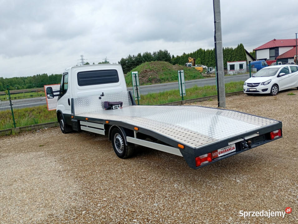 Iveco Daily 35S14 nowy najazd pomoc drogowa zarejestrowany w Polsce Chełm Śląski sprzedam